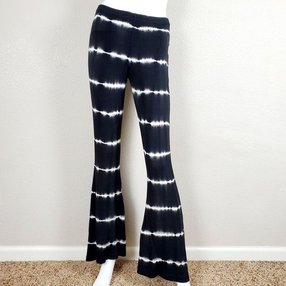 Volcom Pants - Volcom Juniors Skippin Town Striped Flared Pant